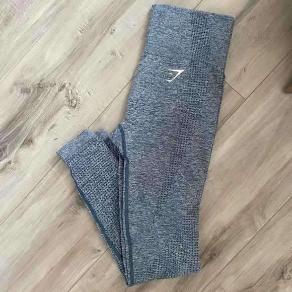 Gymshark Vital Seamless Leggings in color Tea Marl - Picture 3 of 6